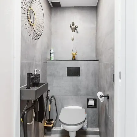 B Center Charming On The Canal Frühstückspension Amsterdam