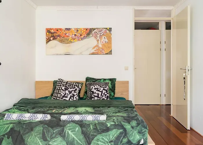 B&B B Center Charming On The Canal *