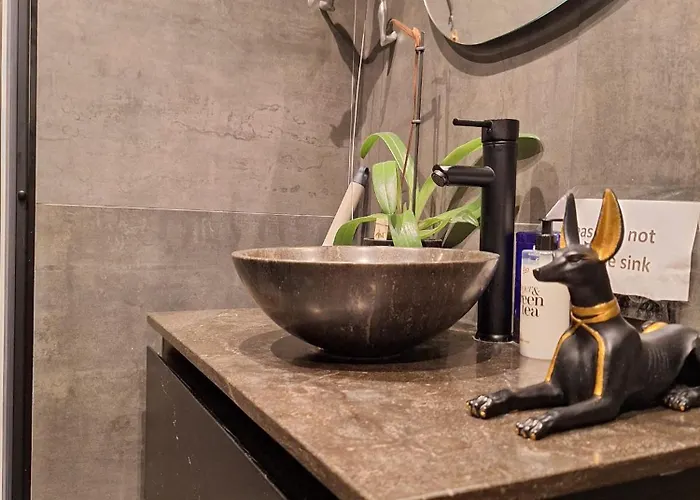 B&B B Center Charming On The Canal *