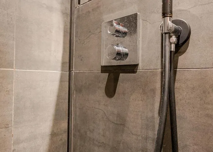 B&B B Center Charming On The Canal *